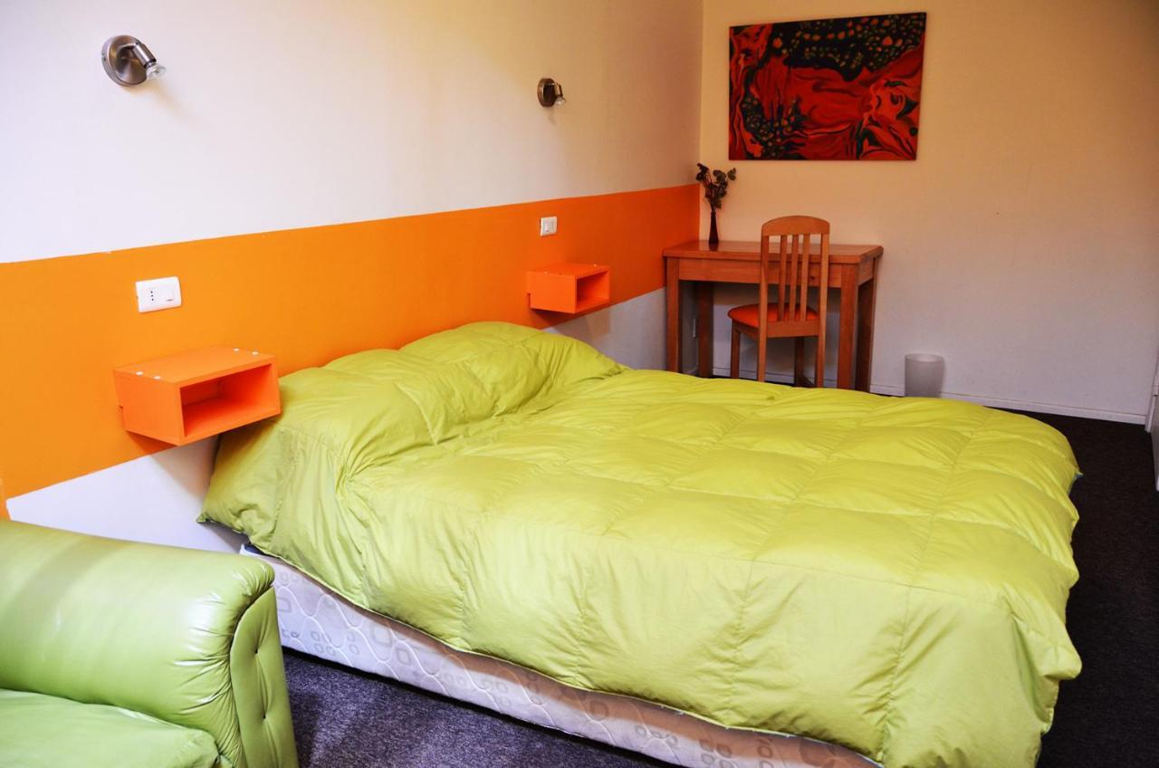 El Patagonico Hostel Puerto Natales Buitenkant foto
